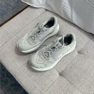 Hoka Light Gray Rincon 4’s